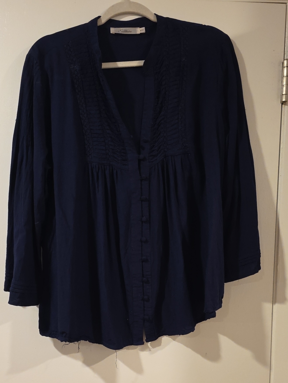 Solitaire Navy Button-Front Women's Blouse